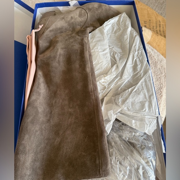 Stuart Weitzman Wide Calf size 11 new Sport Suede/charcoal - Picture 6 of 8